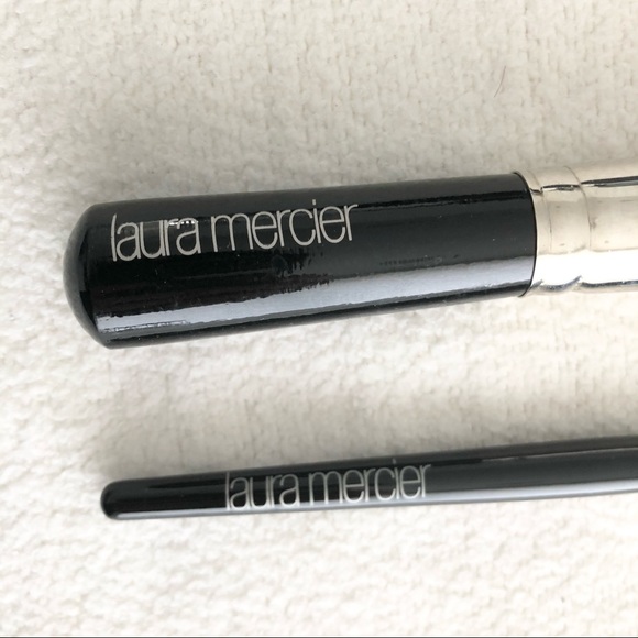 Laura Mercier Brush Set (Finishing, Pony Tail) - Picture 2 of 3